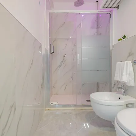 招待所 Luxury - 1